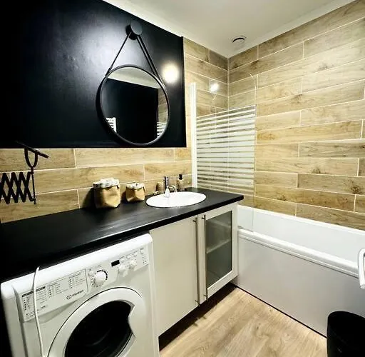 Maison Renovee Et Chaleureuse Proche Du Memorial